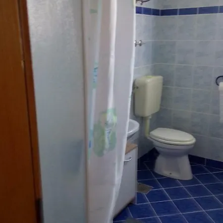 Apartmani Vir